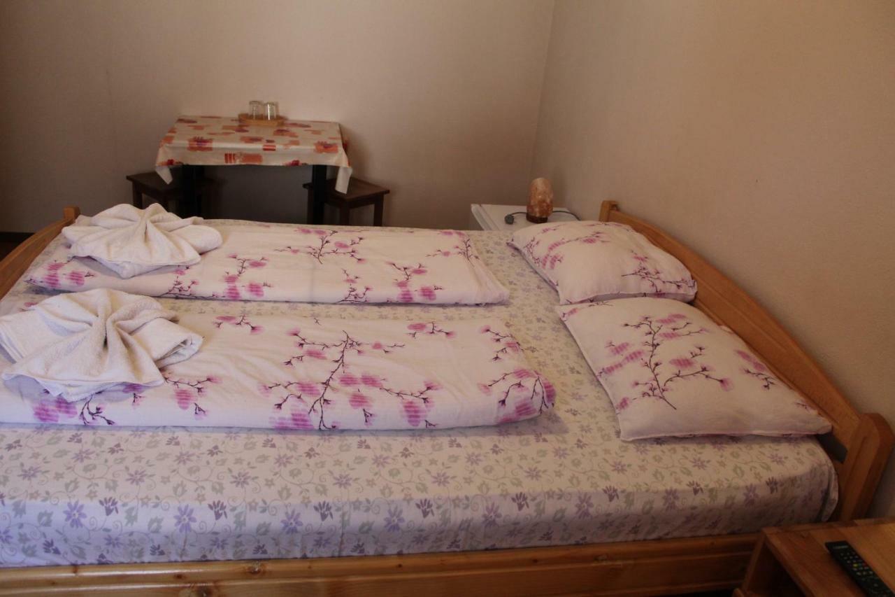 Kovacs Guesthouse Praid Eksteriør bilde